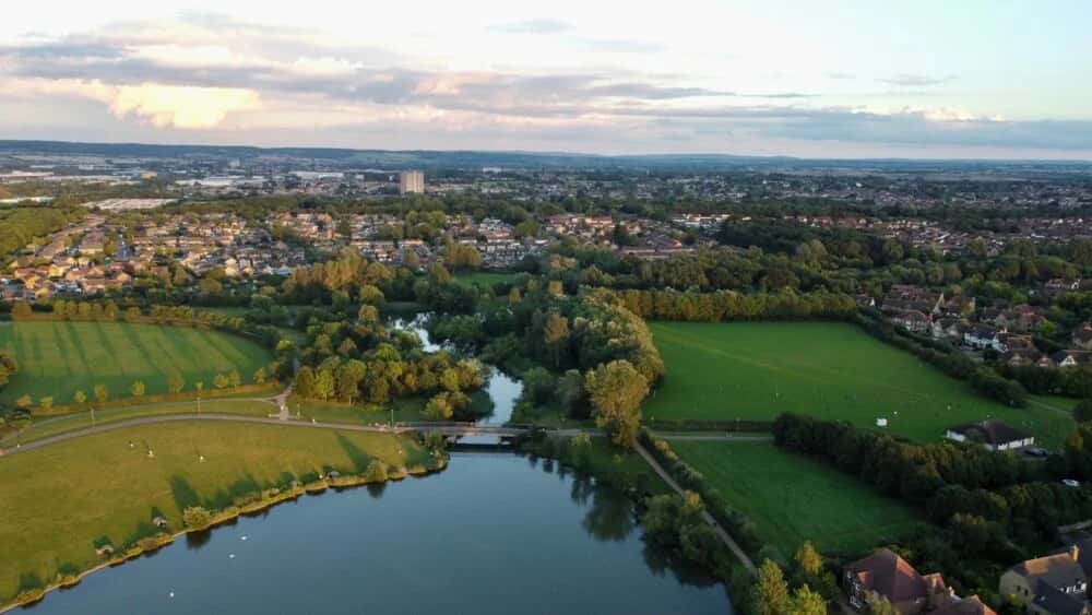 Moderne trifft Grün: Ein Städtetrip nach Milton Keynes – Die Stadt der Parks und Rundwege