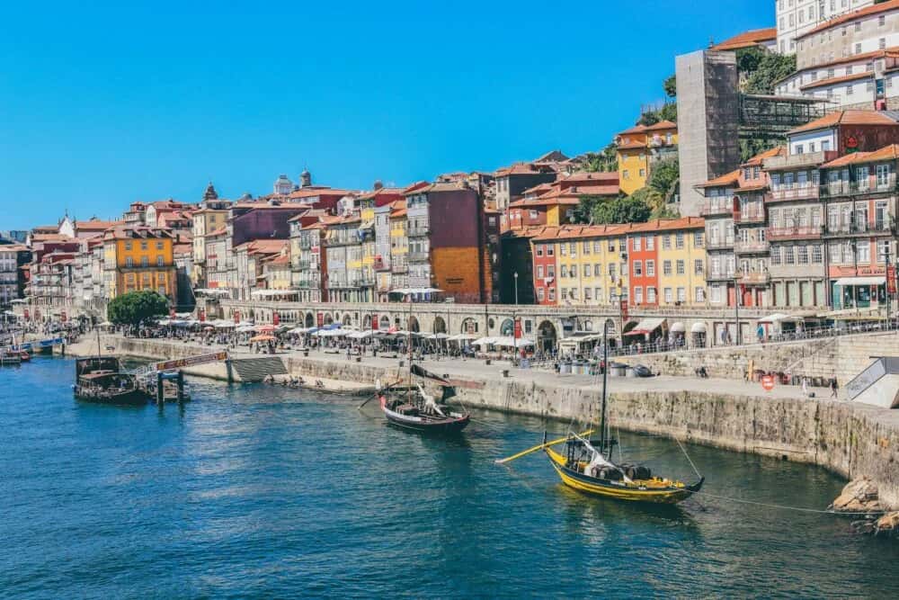 Porto entdecken: Zwischen Weinkellern und Douro-Ufern