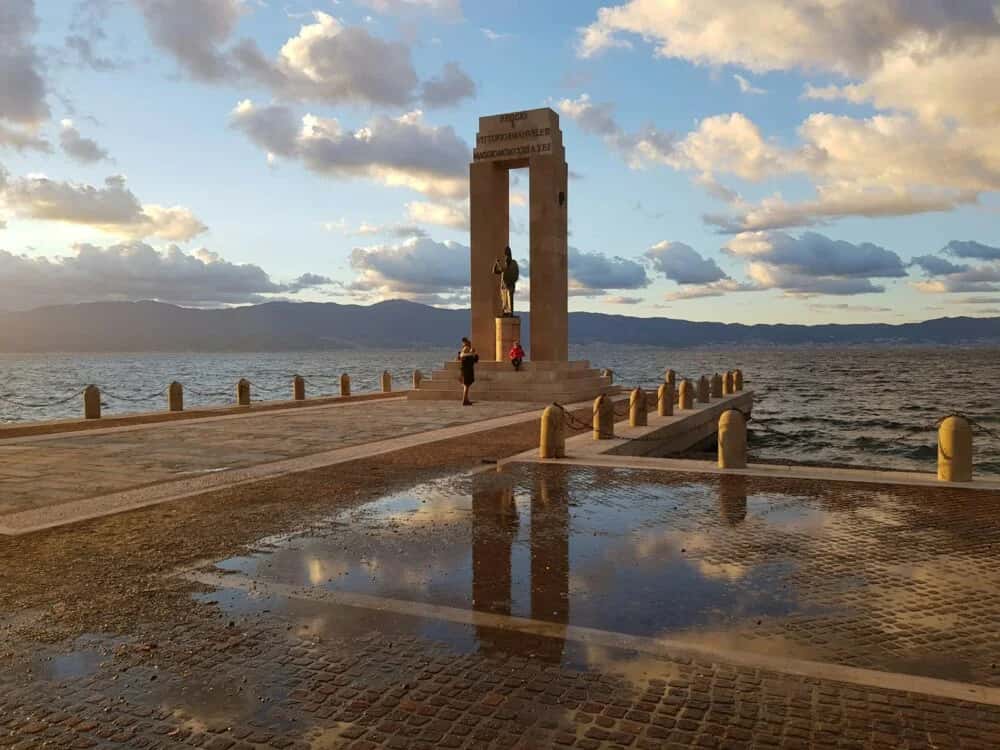 Entdeckungsreise Reggio Calabria: Zwischen Bronzestatuen und Meeresbrise