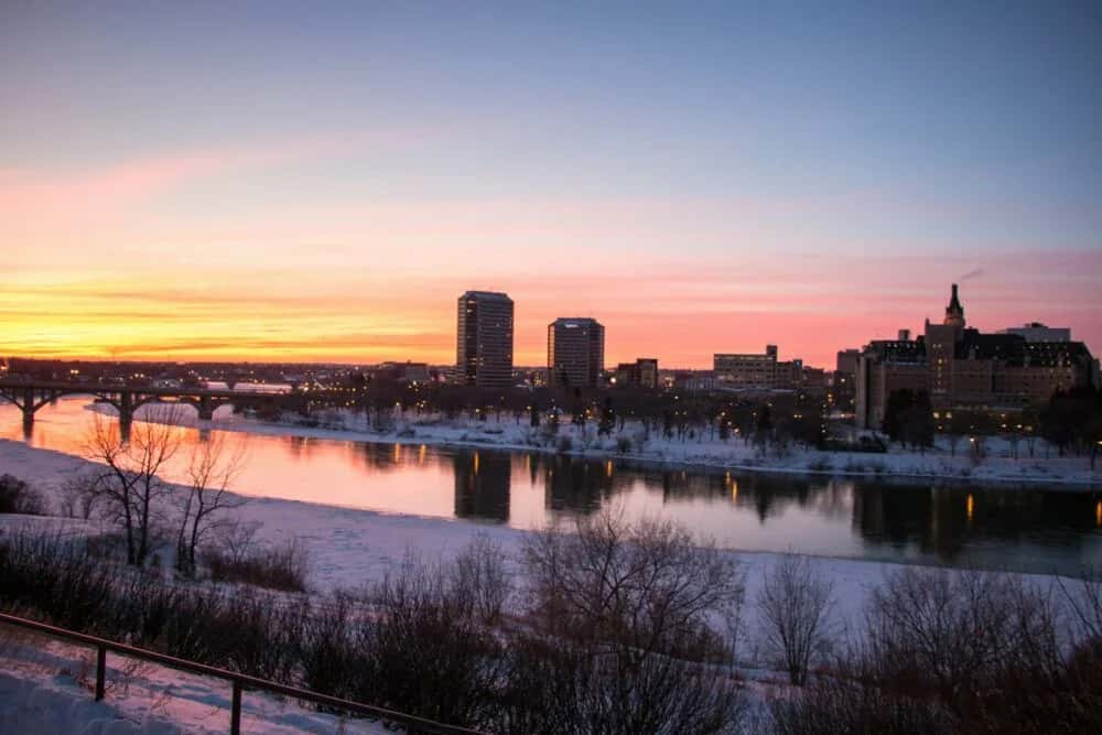 Saskatoon: Flussstadt Charme im Herzen von Saskatchewan