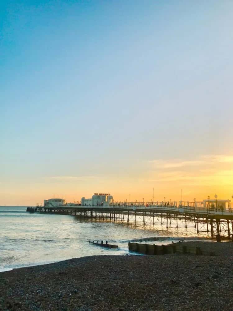 Worthing: Maritime Idylle im Südosten Englands – Entdecken Sie Englands sonnigen Süden
