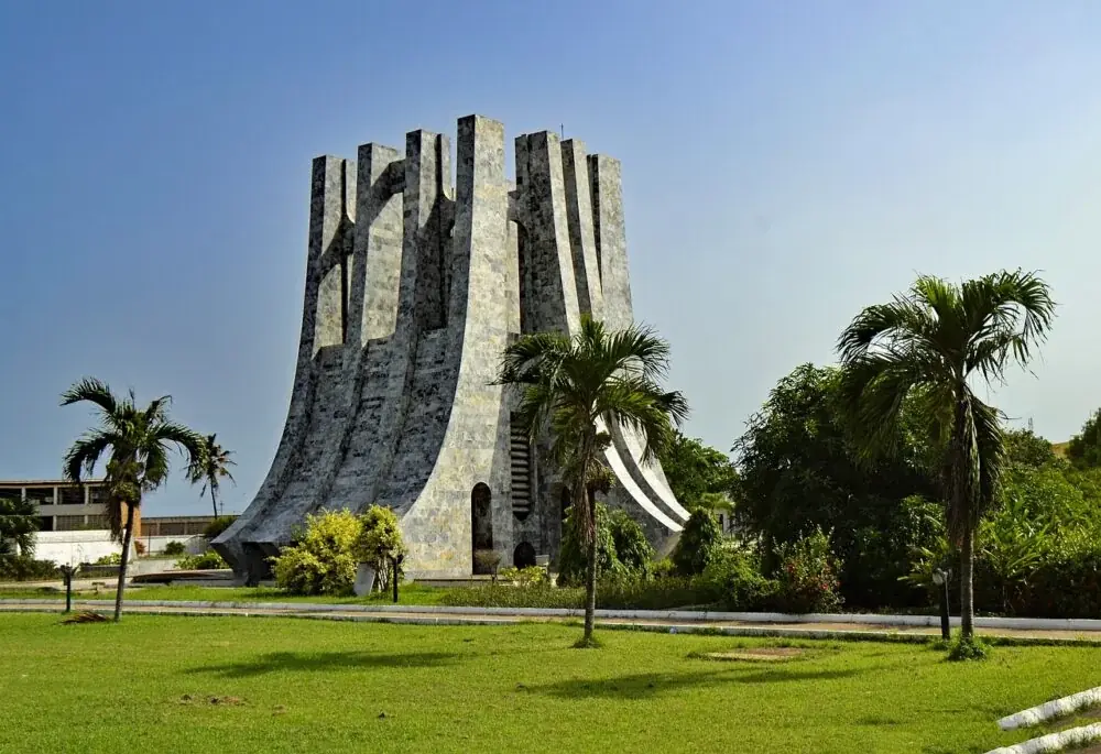 Accra: Tor zur Geschichte und Kultur Ghanas