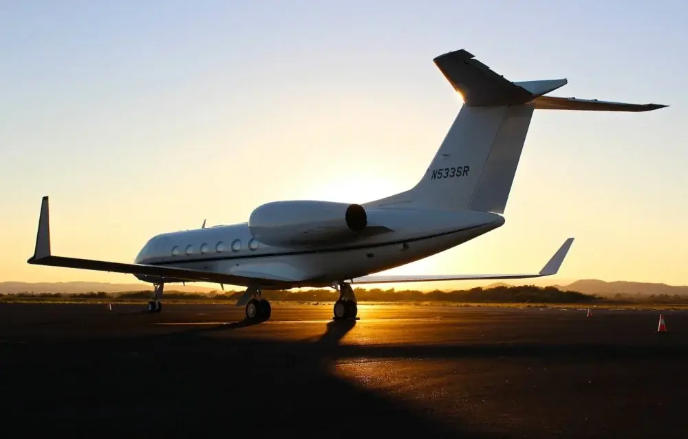 Mit dem Jet in die Welt