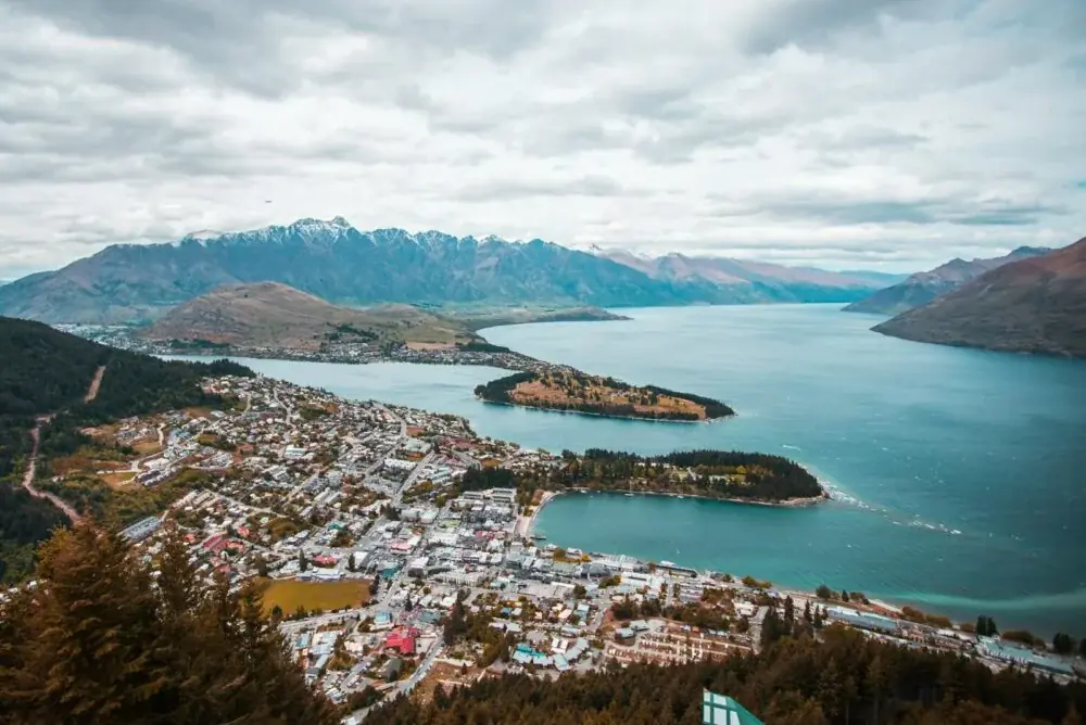 Queenstown: Erleben Sie Adrenalin und Abenteuer am Rande der südlichen Alpen