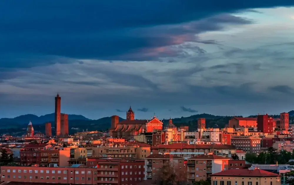 Reggio nell’Emilia: Kulturherz der Emilia-Romagna Entdecken
