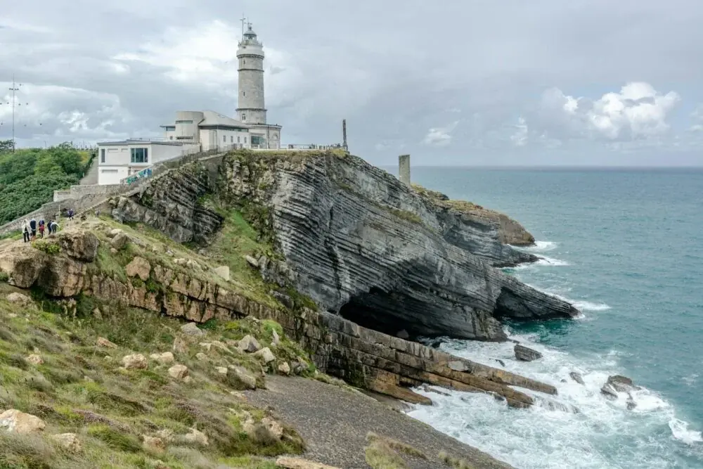 Santander entdecken: Küstenzauber und kulturelle Schätze Nordspaniens
