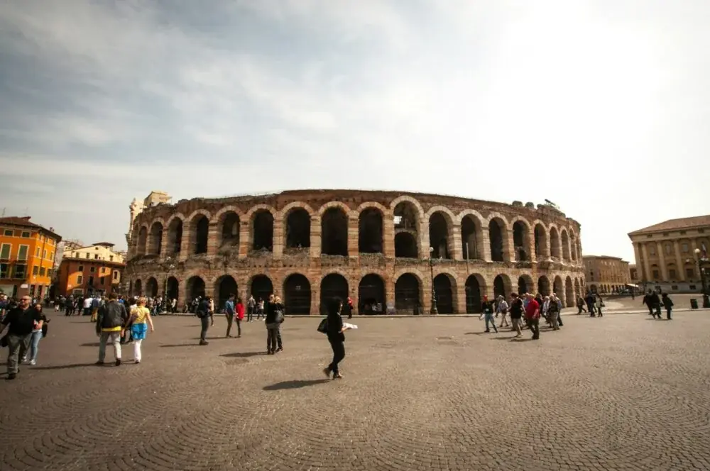 Verona entdecken: Zwischen römischen Ruinen und Romeo und Julia