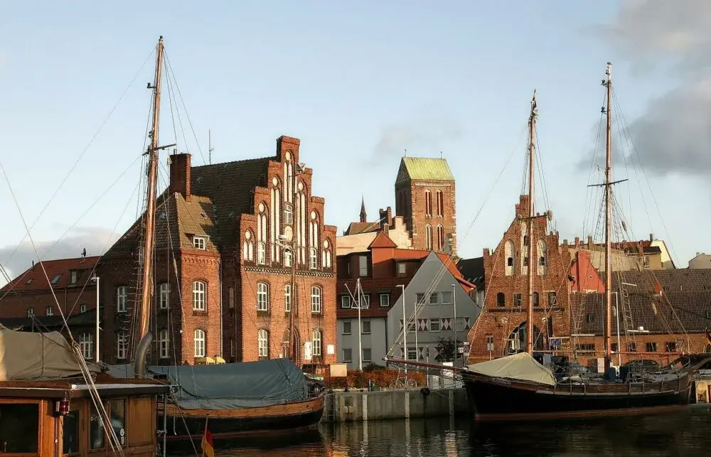 Wismar - die moderne Stadt Meck-Pomms